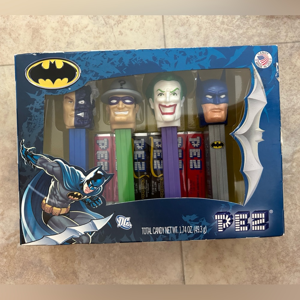 Never opened- Batman Pez Collectors Set